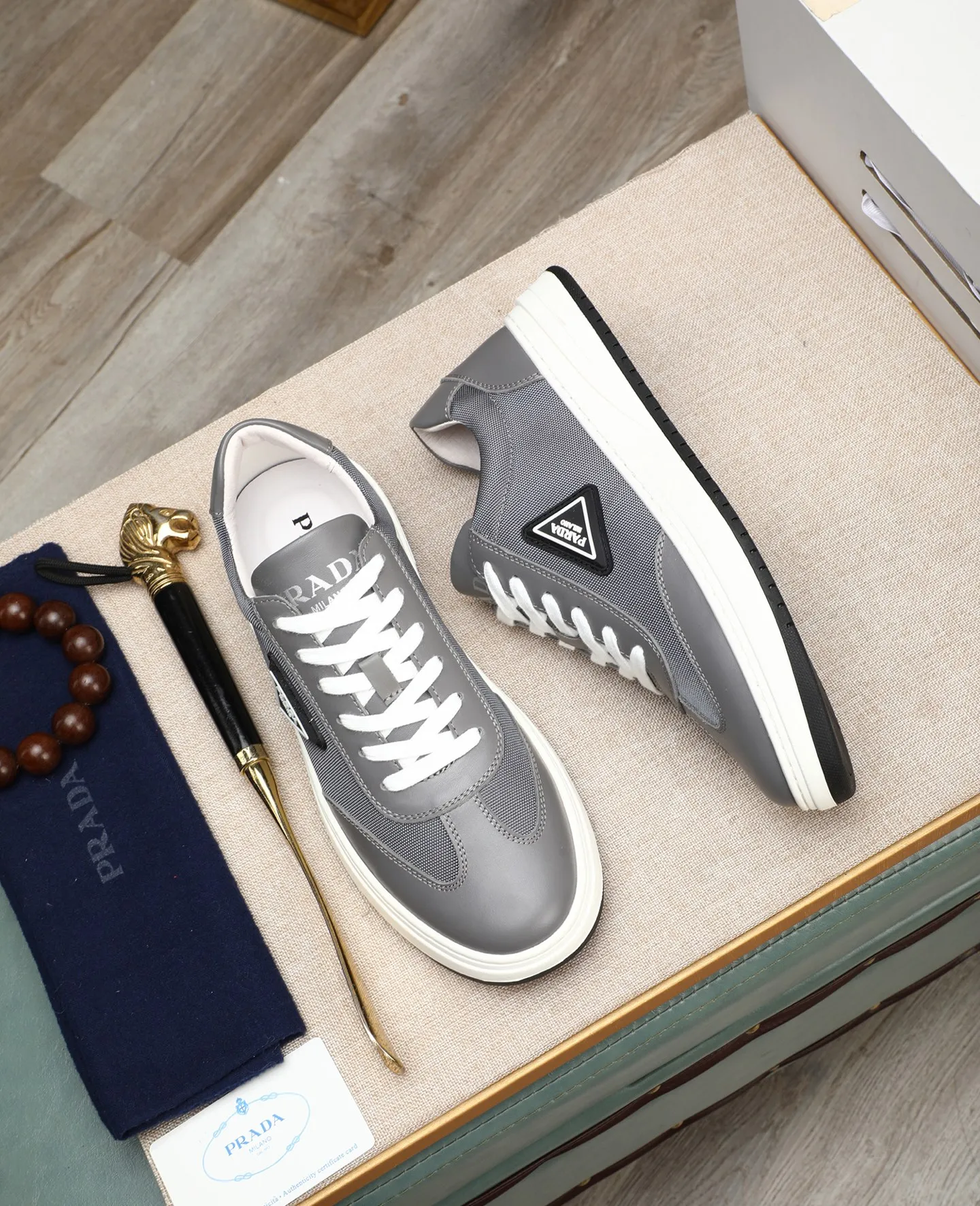 Men's men's shoes 💰420 🌹🌹[PRADA—Prada] latest model 🙈original replica! 👟👟👟Available here. The workmanship is top-notch. The upper is made of Italian 🇮🇹Imported calfskin. ❗️Breathable genuine leather lining @Suitable for travel. The original version has an enlarged engraved sole, making it suitable for all kinds of travels, showing low-key luxury. Let quality speak for itself. Color: Size: 38-44